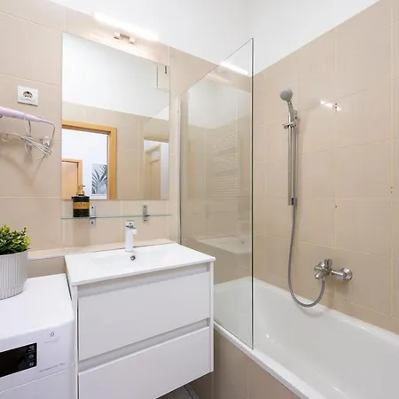 Charming City Center Suite W' 2 Bedrms In The Gozsdu Garden Budapešť Exteriér fotografie